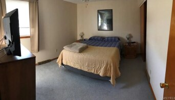 139 French Lea Rd in West Seneca, NY - Building Photo - Building Photo