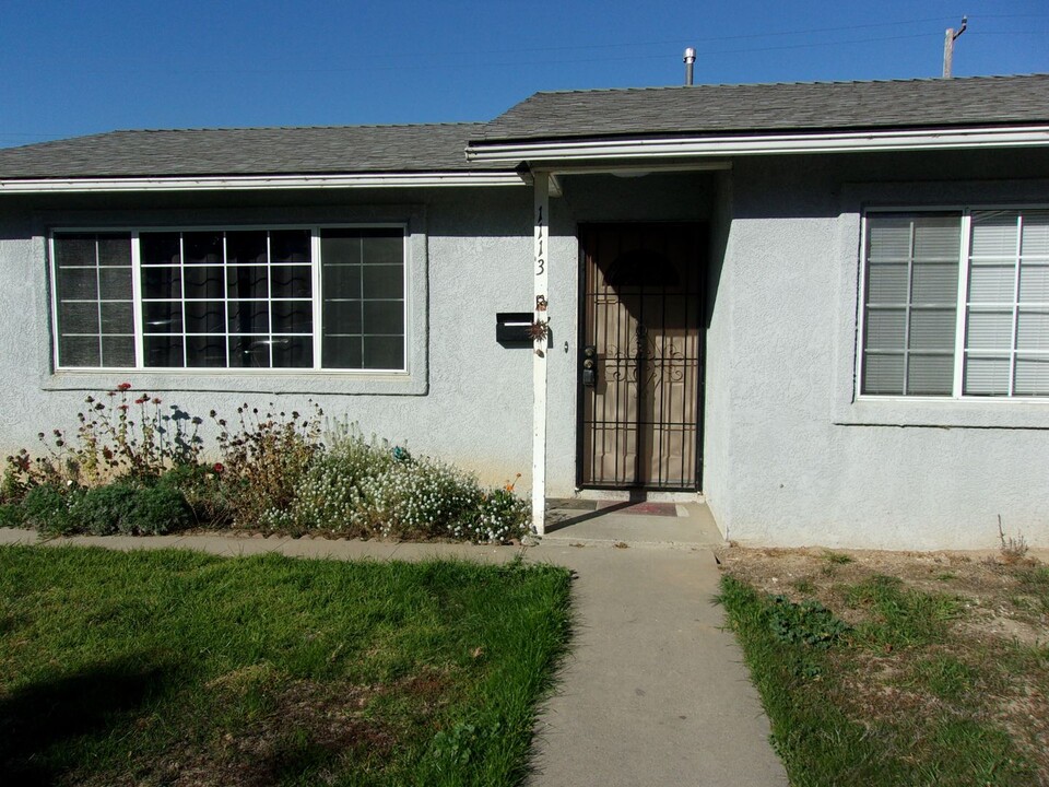 1113 W Prune Ave in Lompoc, CA - Building Photo