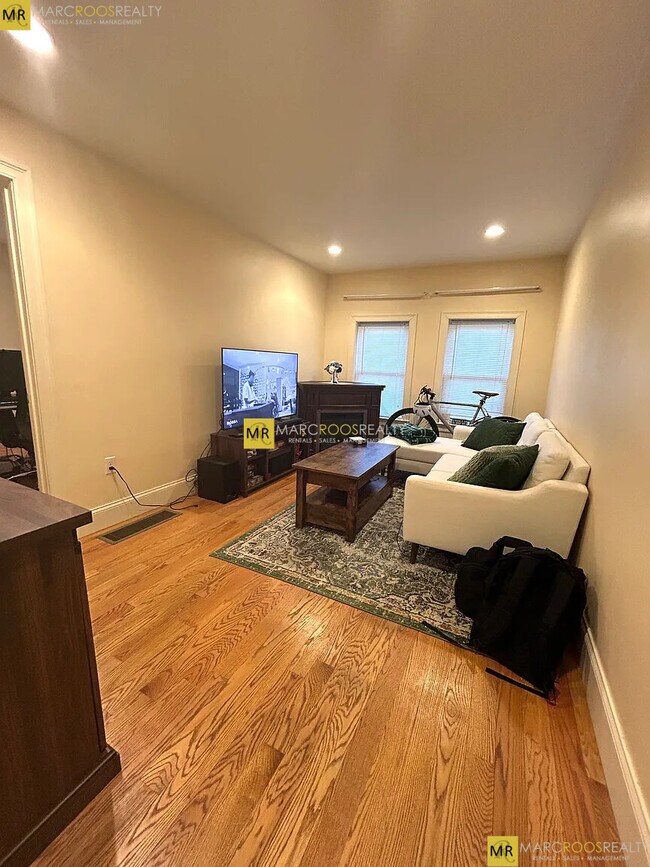 19 Chestnut Hill Ave, Unit 1 in Boston, MA - Building Photo - Building Photo