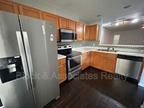 3712 Winborne Ln in Greensboro, NC - Building Photo - Building Photo