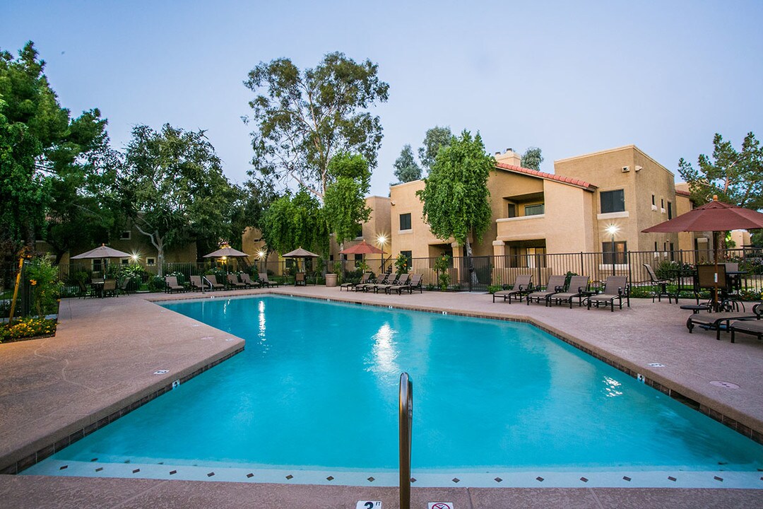 Towne Square Apartment Homes in Chandler, AZ - Foto de edificio