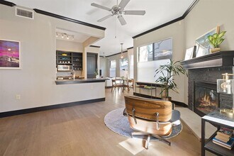 2216 Thornton Rd in Austin, TX - Building Photo - Building Photo