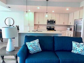 43060 Greenway Blvd in Punta Gorda, FL - Foto de edificio - Building Photo