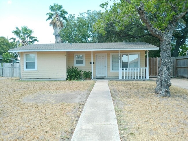property at 749 Westchester Dr
