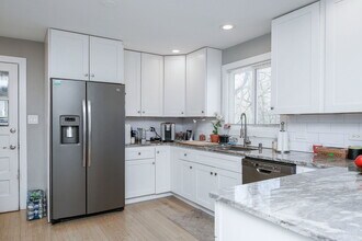 3309 York Rd in Oak Brook, IL - Building Photo - Building Photo