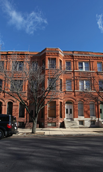 1813 Bolton St in Baltimore, MD - Foto de edificio