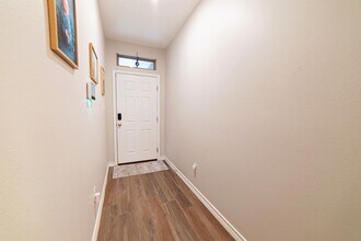 614 Puerta del Sol Dr in Laredo, TX - Building Photo - Building Photo
