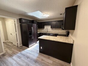 4001 Colorado Springs Dr in Fort Worth, TX - Building Photo - Building Photo