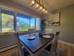 7 Hudson Pl in Ithaca, NY - Building Photo - Building Photo