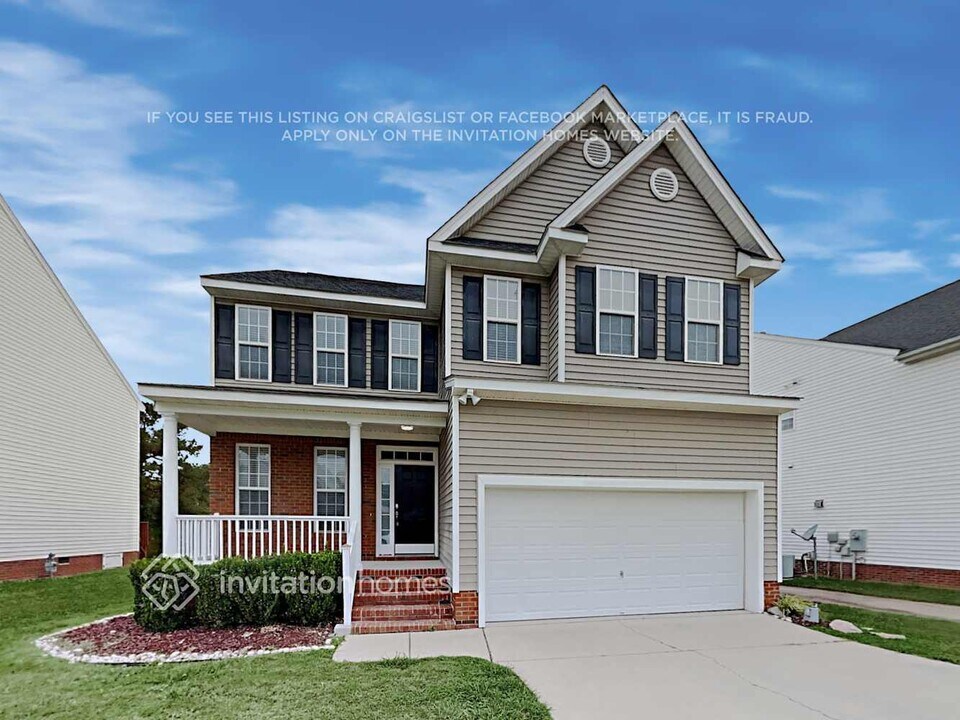 747 Longitude Way in Raleigh, NC - Building Photo