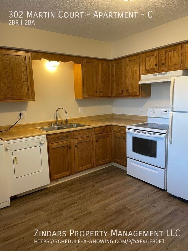 302 Martin Ct in Catlin, IL - Building Photo - Building Photo