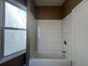 622 Bramhall Ave, Unit 1 in Jersey City, NJ - Building Photo - Building Photo