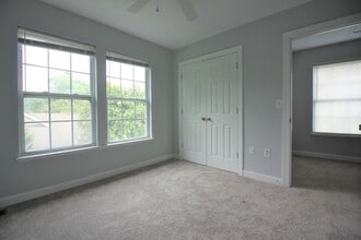 6929 Old Concord Rd in Charlotte, NC - Foto de edificio - Building Photo