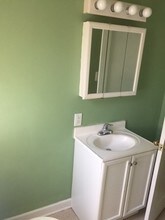 1016 Dixon Dr in Richmond, VA - Building Photo - Building Photo