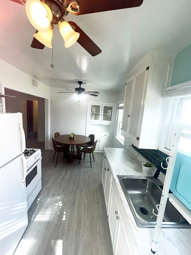 666 Quincy Ave, Unit 666 Quincy Avenue in Long Beach, CA - Building Photo - Building Photo