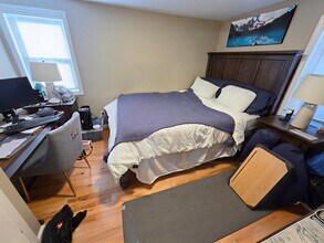 1 Theriault Ct, Unit 1 in Cambridge, MA - Building Photo - Building Photo