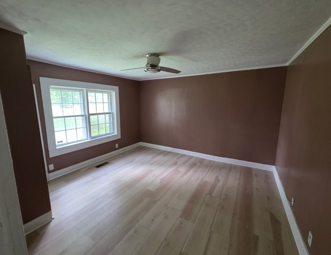 property at 1410 Andrews Ave