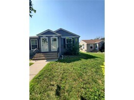 1408 Lake St NE in Hopkins, MN - Building Photo