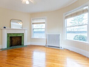 40 Marshall St in Watertown, MA - Building Photo - Building Photo