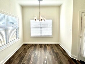 5301 Douglas Dr-Unit -1 in Olive Branch, MS - Building Photo - Building Photo