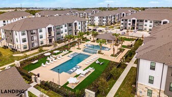 610 E Wells Branch Pkwy, Unit 15105 in Pflugerville, TX - Building Photo