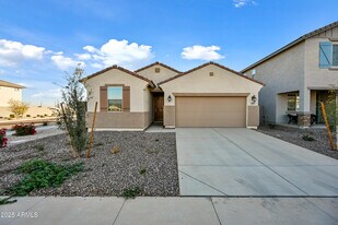 17017 W Molly Ln in Surprise, AZ - Building Photo