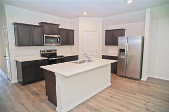 11100 E Chase Ln in Providence Village, TX - Building Photo - Building Photo