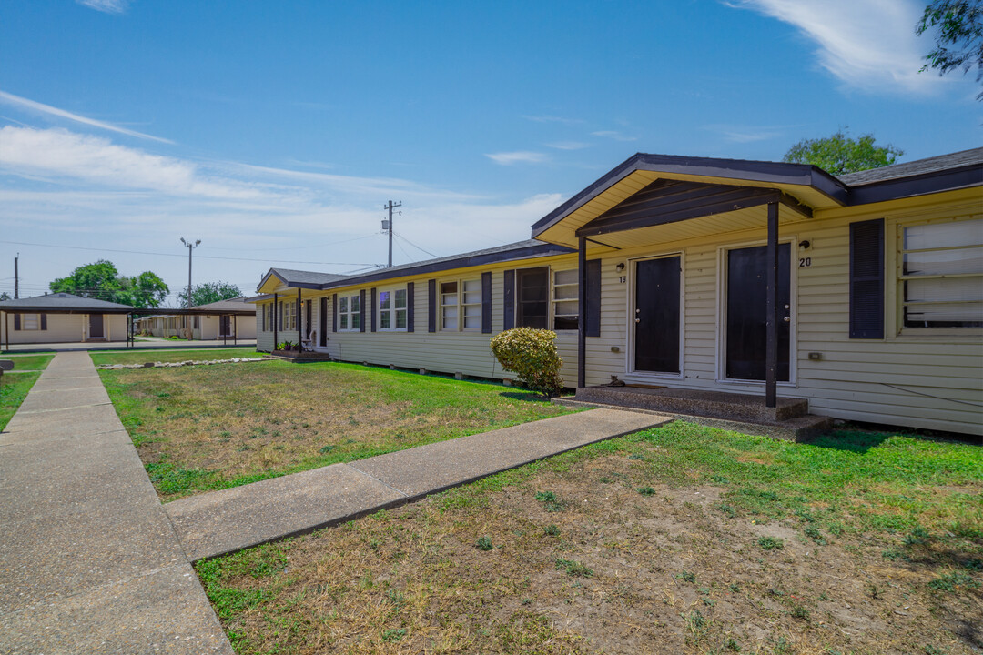 Legacy Apartment Homes in Corpus Christi, TX - Foto de edificio