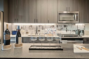 1351 W Lake St in Chicago, IL - Building Photo