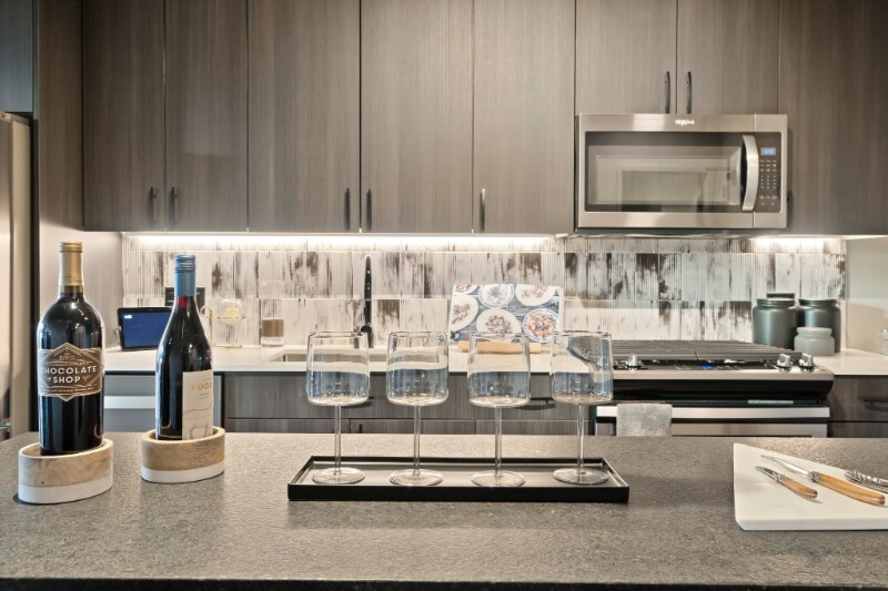 1351 W Lake St in Chicago, IL - Building Photo