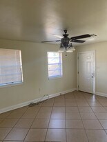 8701 Dinkins St in New Orleans, LA - Building Photo