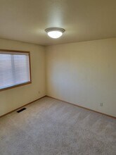 975 N River Rock Dr in Belgrade, MT - Building Photo - Building Photo