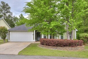 1021 Mansford Ln in Evans, GA - Building Photo