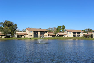 Outlook Village Apartments in Pinellas Park, FL - Building Photo - Building Photo