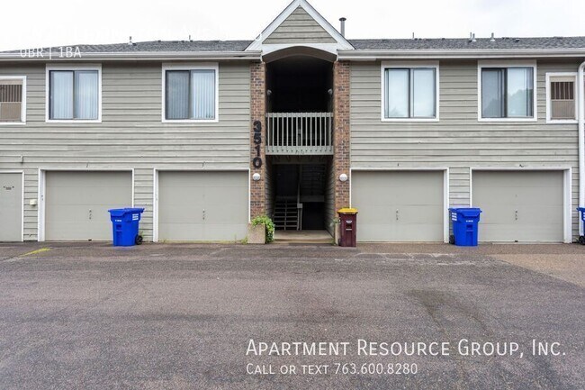 3520 Lexington Ave S in Eagan, MN - Building Photo - Building Photo