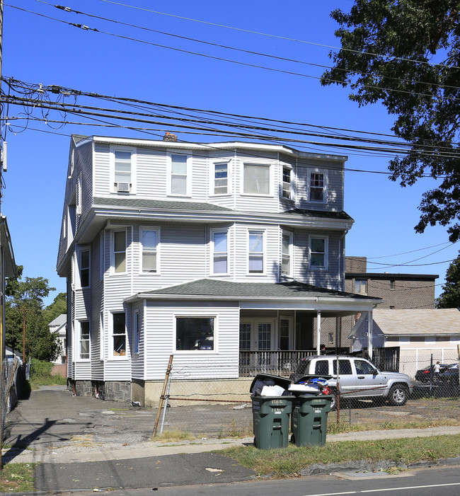 1164 Fairfield Ave in Bridgeport, CT - Building Photo - Building Photo