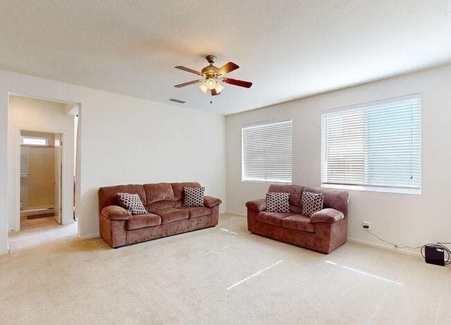 1720 Hicks Ave in Olivehurst, CA - Building Photo - Building Photo