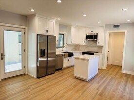 188 Cedar Crest Ave in South Pasadena, CA - Building Photo