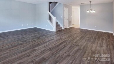 3134 Summercroft Ln in Charlotte, NC - Building Photo - Building Photo