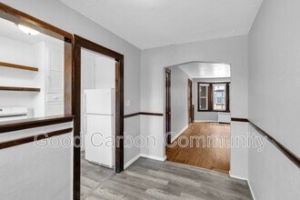 137 Sanders Rd in Buffalo, NY - Building Photo - Building Photo