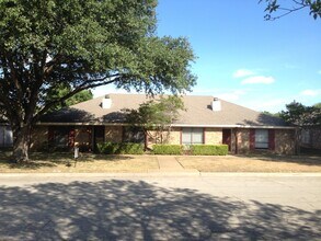 5807 Roxanne Dr in Waco, TX - Building Photo - Building Photo