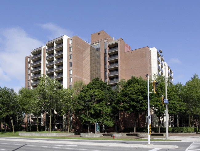 2797 Battleford Rd in Mississauga, ON - Building Photo - Building Photo