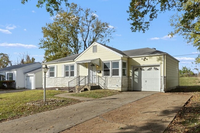 1241 Nectar Dr in St. Louis, MO - Building Photo - Building Photo