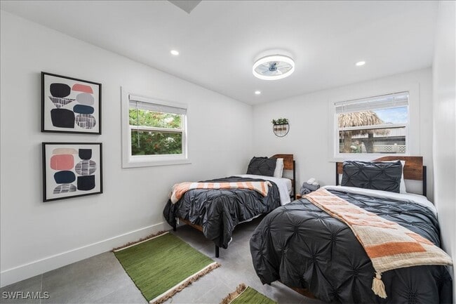 property at 2123 Holiday Ln