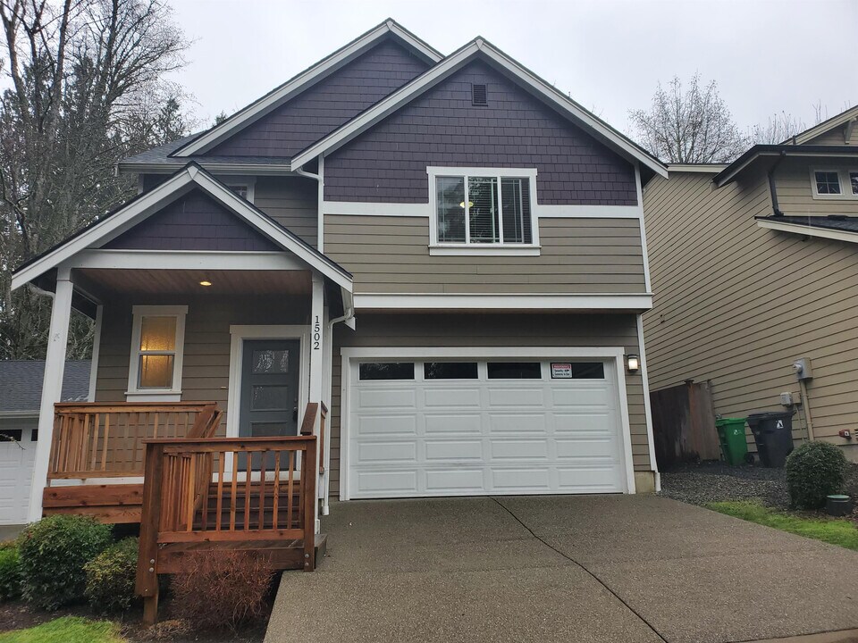 1502 Onyx St SE in Olympia, WA - Building Photo