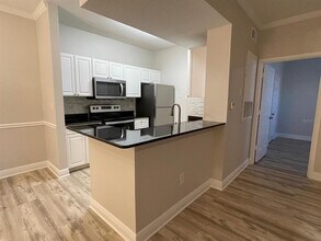 14205 Falls Church Dr in Orlando, FL - Building Photo - Building Photo