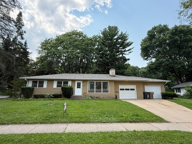 property at 22 S Segoe Rd