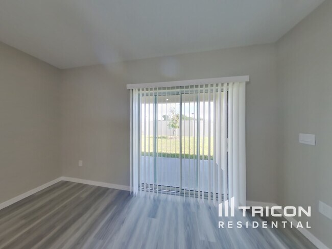6923 Broad River Ave in Land O Lakes, FL - Building Photo - Building Photo