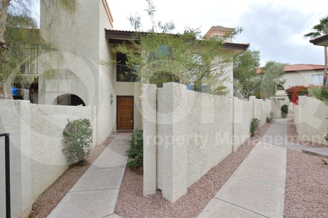 property at 5054 E Siesta Dr