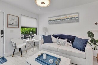 201 SE 7th St in Delray Beach, FL - Building Photo - Building Photo